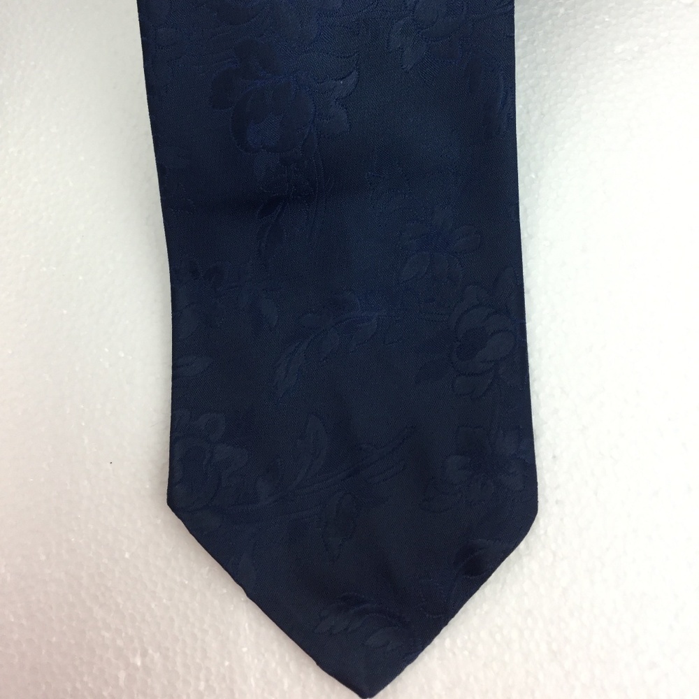 Richman Brothers Tie Navy Blue Classic